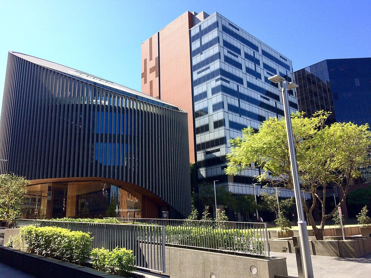 The curved exterior of the City of Perth Library, viewed from the north-west.